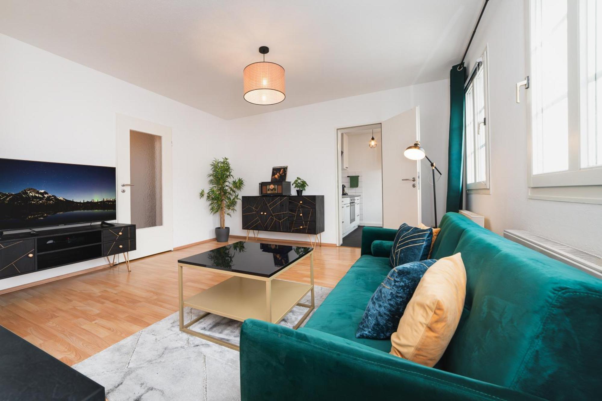 Smart Home - Wuppertal - Perfect For 4 Guests! Central - Netflix - Schwebebahn - Free Parking Zone Exterior photo